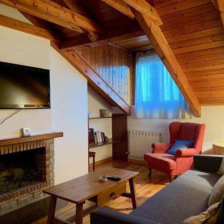 Bpirineos-Estos Appartement Benasque Buitenkant foto