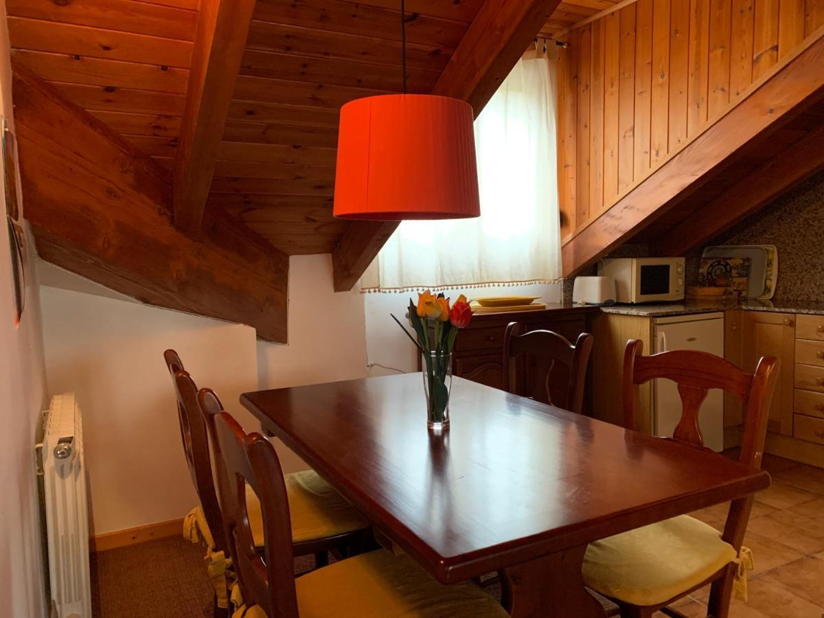 Bpirineos-Estos Appartement Benasque Buitenkant foto