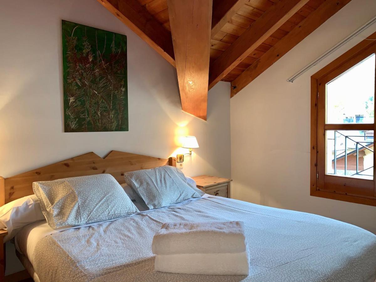 Bpirineos-Estos Appartement Benasque Buitenkant foto