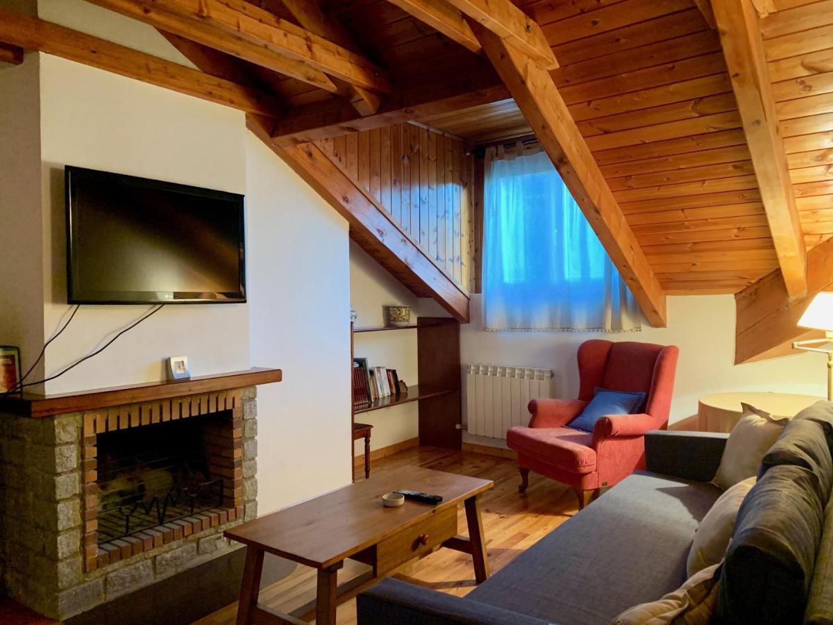 Bpirineos-Estos Appartement Benasque Buitenkant foto