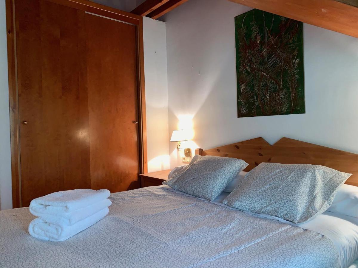 Bpirineos-Estos Appartement Benasque Buitenkant foto